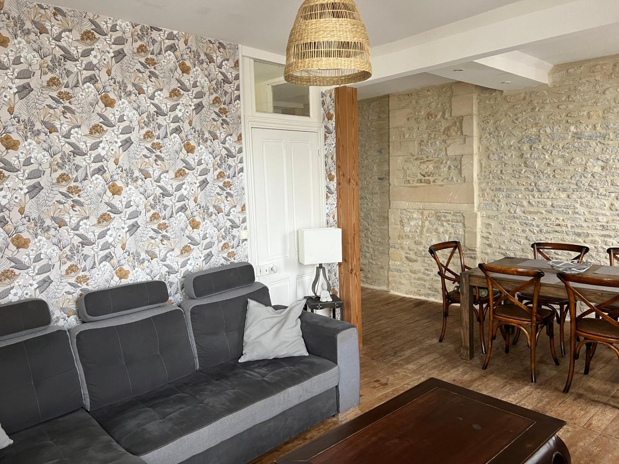 Apartment 3 Pieces Bord De Place Du 6 Juin *
